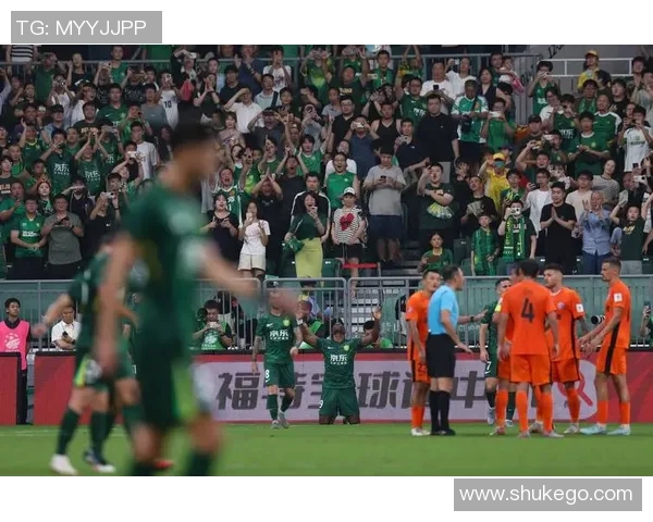 中足球足协杯精彩对决恒大与建业直播全程回顾与赛后分析