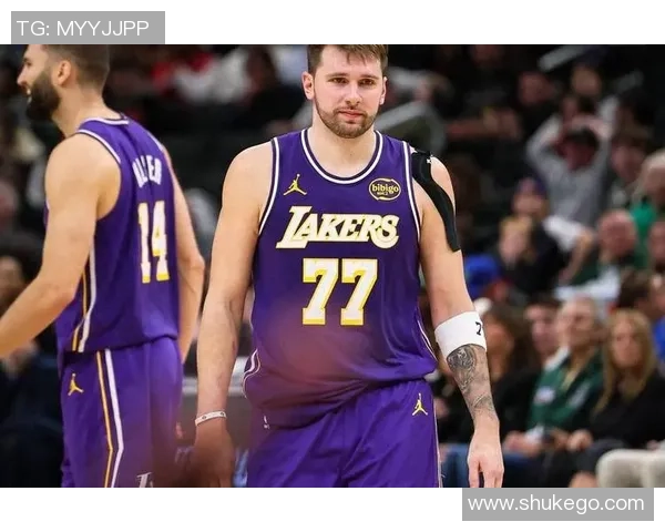 东契奇41+9！湖人完胜雄鹿，字母哥32分！我不得不供认这6个实际